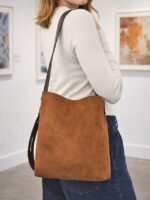 70Pcs Women's Suede-Like Faux Leather Tote with Leopard print - Image 13